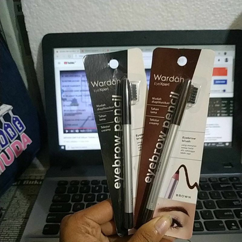 (hàng Mới Về) Bút Kẻ Lông Mày Wardah Chất Lượng Cao