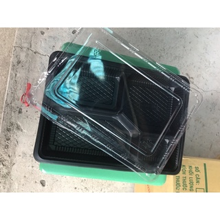 hộp cơm 4 ngăn có nắp