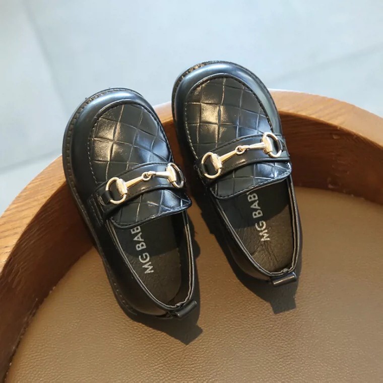 Giày lười cho bé trai &amp; bé gái chất da PU mềm phối quai xích siêu chất phong cách Hàn Quốc