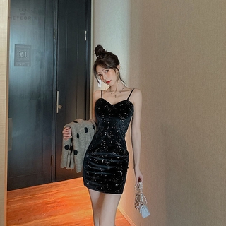 Đầm Hai Dây Đính Kim Tuyến Lấp Lánh Phong Cách Thời Trang Gợi Cảm Hàn Quốc