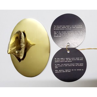 Thuyền buồm chặn giấy kim loại