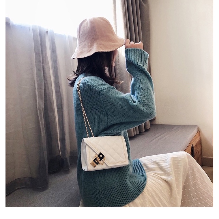 Túi Xách Nữ, Túi Đeo Chéo Khoá Gương Cài Dây Xích Đặc Nặng Tay Sang Chảnh