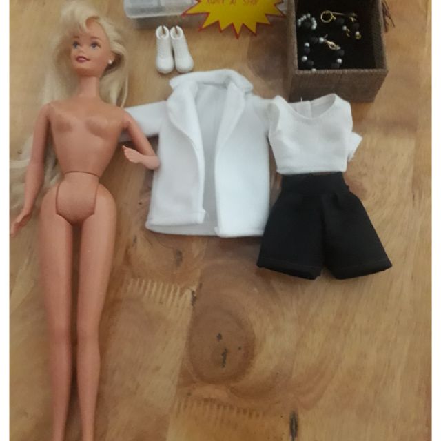 Thanh lý búp bê vintage kèm sét đồ