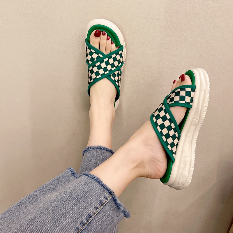 Dép Sandal Đế Mềm Siêu Nhẹ Thời Trang Mùa Hè Dành Cho Nữ 2022