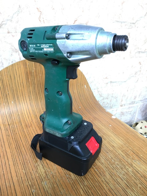Bộ chuyển chân chọt Hitachi sang dùng pin trượt Makita