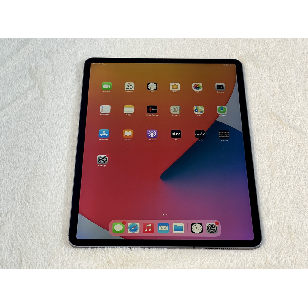 Máy tính bảng Apple iPad pro 12.9 inch gen 3 dung lượng 64GB bản 4G