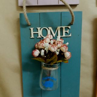 Bình treo giá gỗ chữ Home
