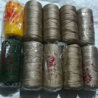 Len sợi thô trơn 10 cuộn và kim móc