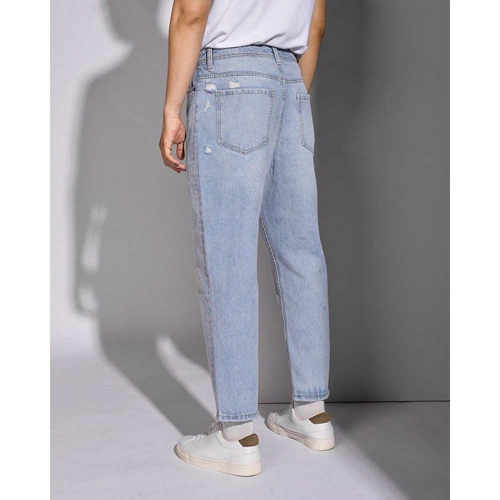 [ROUTINE] Quần jean nam - Quần jeans nam màu xanh nhạt rách sau túi form suông (loose fit) DPA008