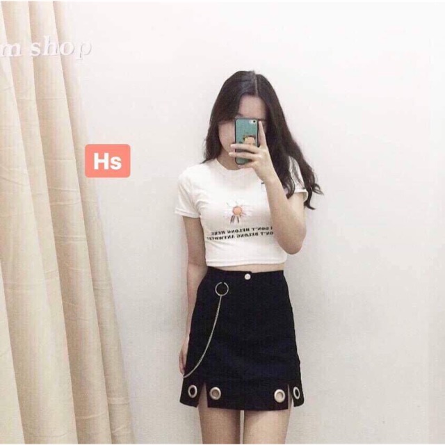 Áo crop top hoa cúc ngắn tay HARI0222