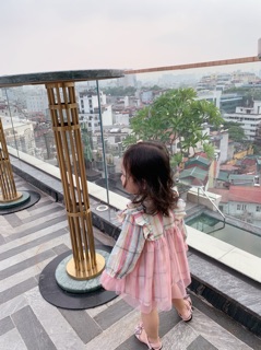 Váy kẻ tutu hồng Lennco(chỉ còn size 9/12)