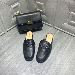 Dép sục nữ mũi vuông chữ
