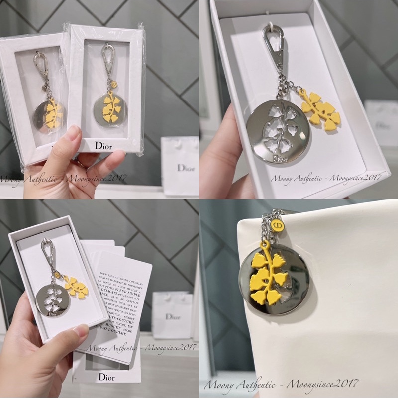 [ Gift Hãng 100% ] Móc Khoá Charm Đì0r Star Key Holder Dior charm