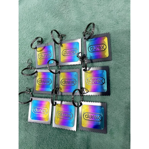 Tem titan móc khoá đurex