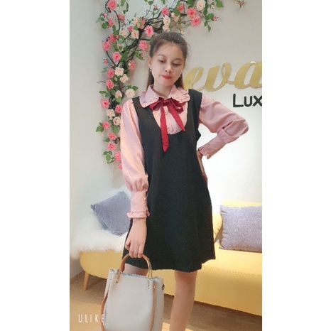 Sét đầm yếm kèm áo sơ mi cột nơ cổ