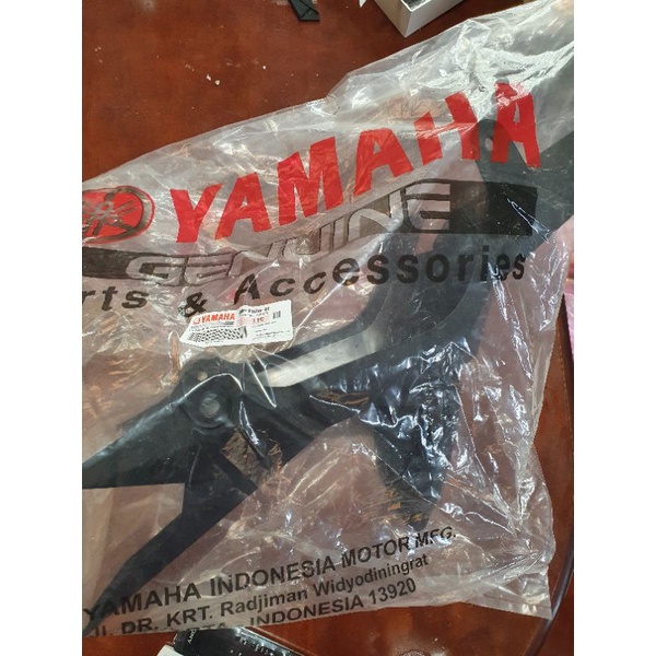 Dè con chắn bùn sau cho Yamaha FZS V1 V2 FZ16 chính hãng Indo