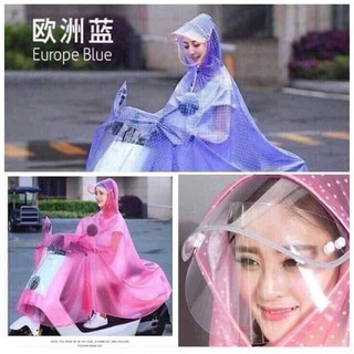 Áo mưa chấm bi