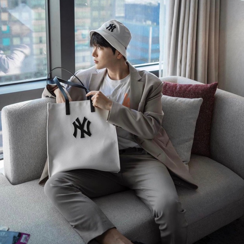 Túi Tote MLB Canvas Tote Bag New York Yankees 3AORM022N-50BKS Màu Đen Trắng, Túi Tote Thêu NY Unisex Phong Cách Hàn Quốc