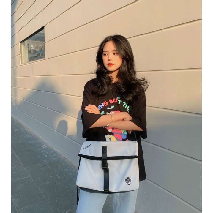 Túi Đeo Chéo Insane Clo Shoulder Bag