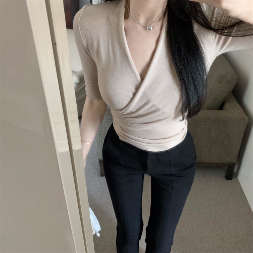 Áo Thun Len Dệt Kim Mỏng Dáng Ôm Cổ Chữ V Tay Lửng Thời Trang Cho Nữ