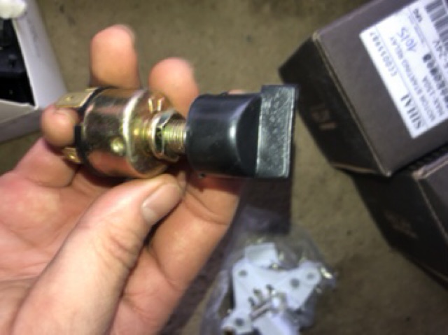 phutungthaythe| công tắc quạt ( công tắc chuyển số chuyển tốc quạt ô tô )