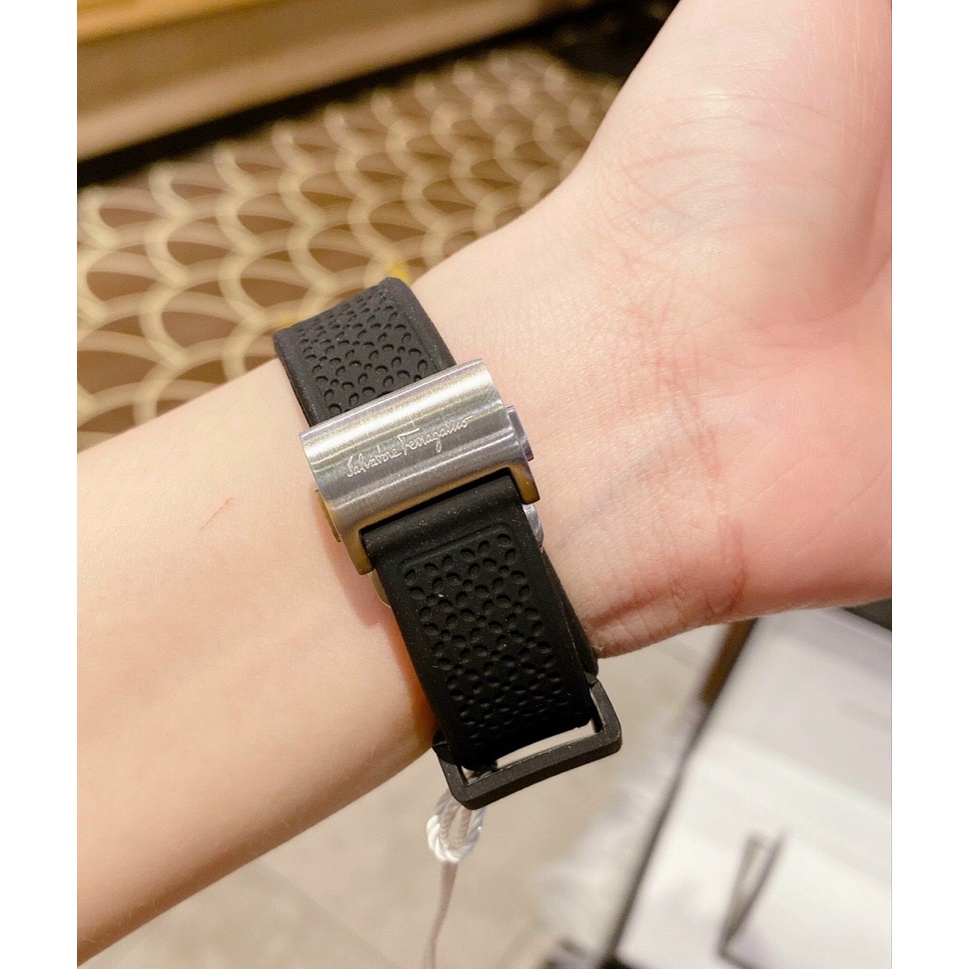 Đồng Hồ Nam Nữ Salvatore Ferragamo Classic Dây Da Cao Su Màu Đen - Size 41mm,33mm  - Máy Quartz