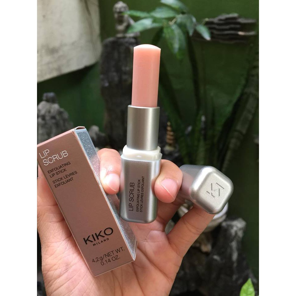 Kiko_Tẩy da chết cho môi dạng thỏi Mẫu mới | BigBuy360 - bigbuy360.vn