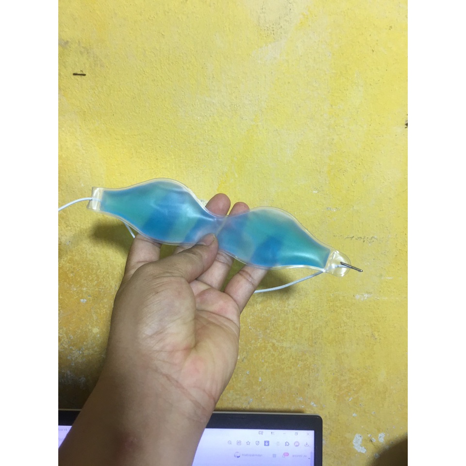 mắt đá lạnh dùng đắp thư giãn