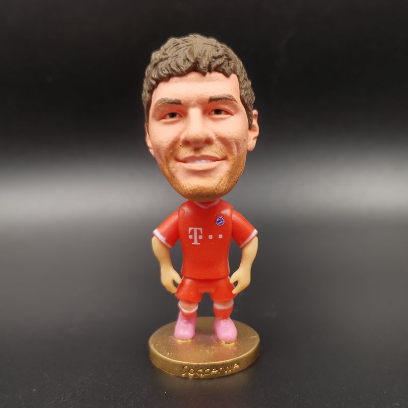 Mô Hình Cầu Thủ Bóng Đá Munich Levandowski Muller Roben Ribery JAMES Lahm Alonso Neuer