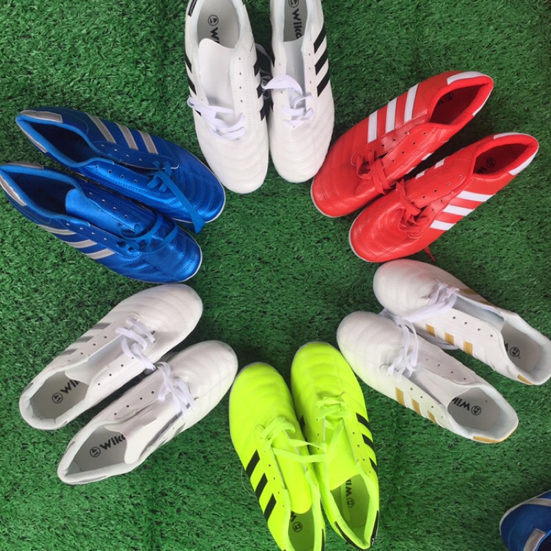Giày bóng đá wika 3 sọc ct3 (Form nhỏ tăng 1 size)