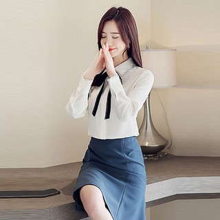 Áo sơ mi trắng cổ sen viền bèo trắng cột nơ tiểu thư