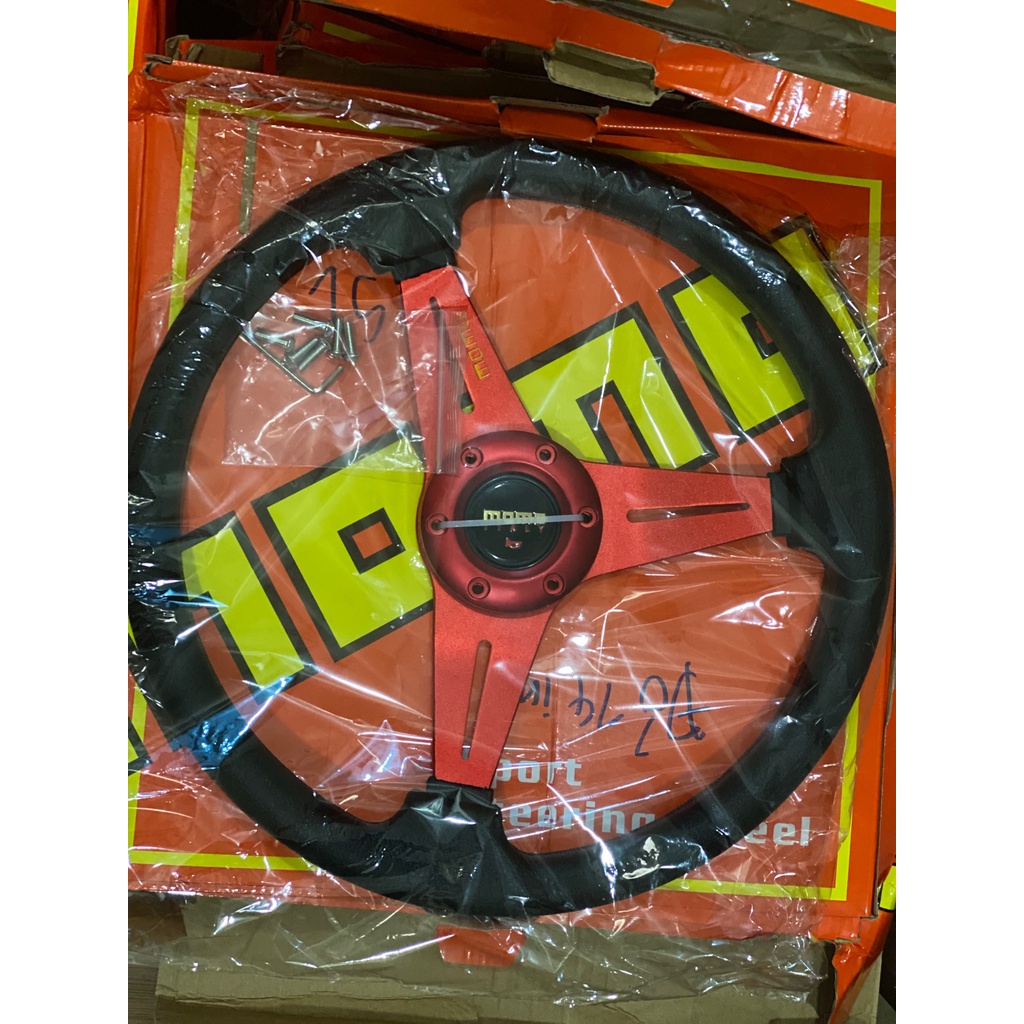Vô lăng Momo 13 ing 14 ing dành cho chế độ ô tô xe hơi tầu thuyền..