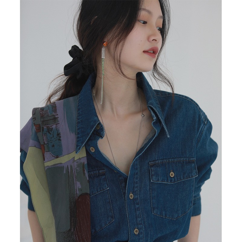 Áo Sơ Mi Denim Cotton Mỏng Cổ Nhọn Màu Xanh Dương Đậm Phong Cách Cổ Điển Thời Trang Xuân Hè Mới Cho Nữ