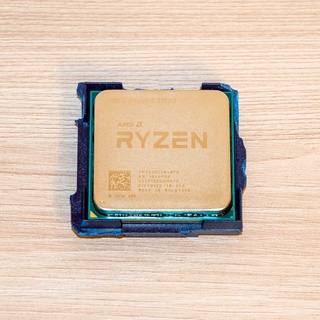 Mua Bộ vi xử lý CPU AMD 3400GE RYZEN 5 PRO (Socket AM4)