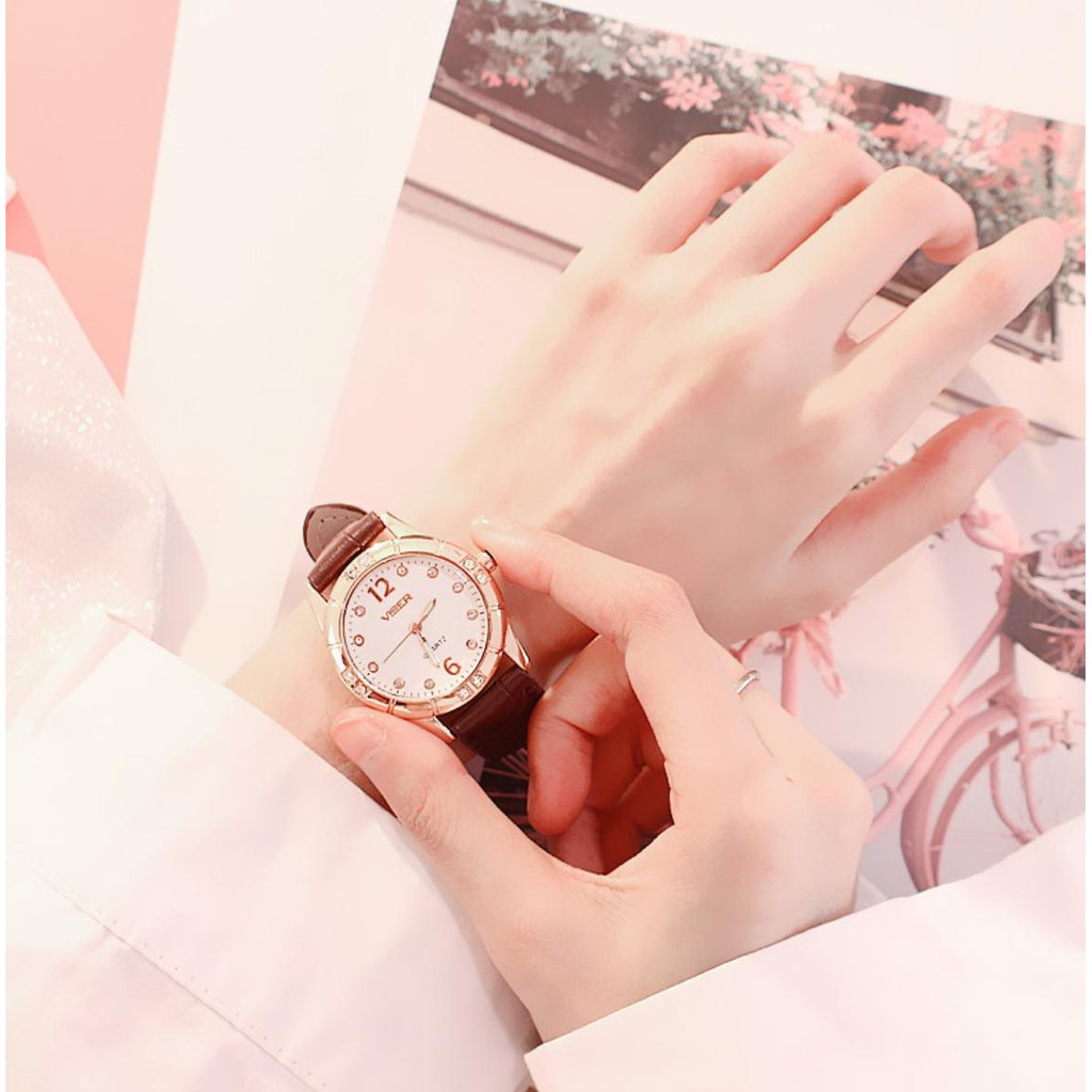 [Mã FAMAYFA2 giảm 10K đơn 50K] DHD222 ĐỒNG HỒ NỮ DÂY DA VISER Q9 MẶT ĐÍNH NGỌC CỰC ĐẸP THỜI TRANG | BigBuy360 - bigbuy360.vn