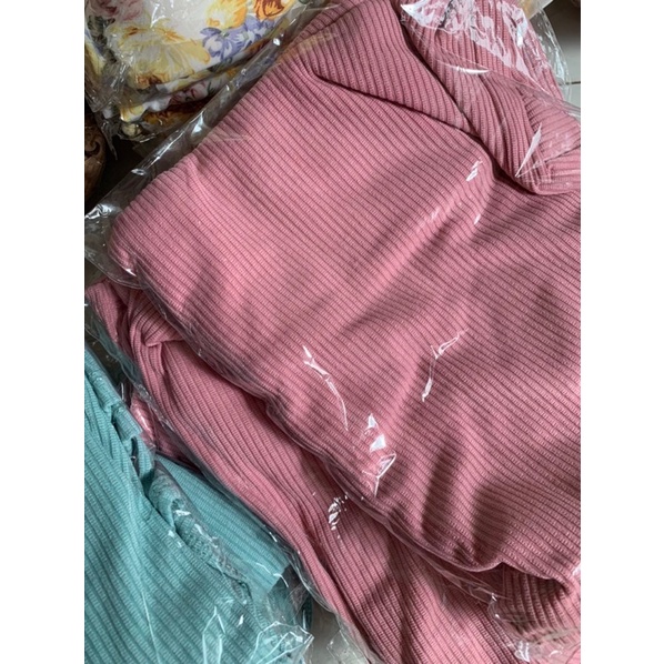 Đầm body thun gân 2 dây chéo ngực tôn V1 và body gợi cảm sang trọng - Free size - MS2H