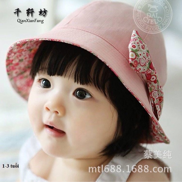 Mũ rộng vành cho bé