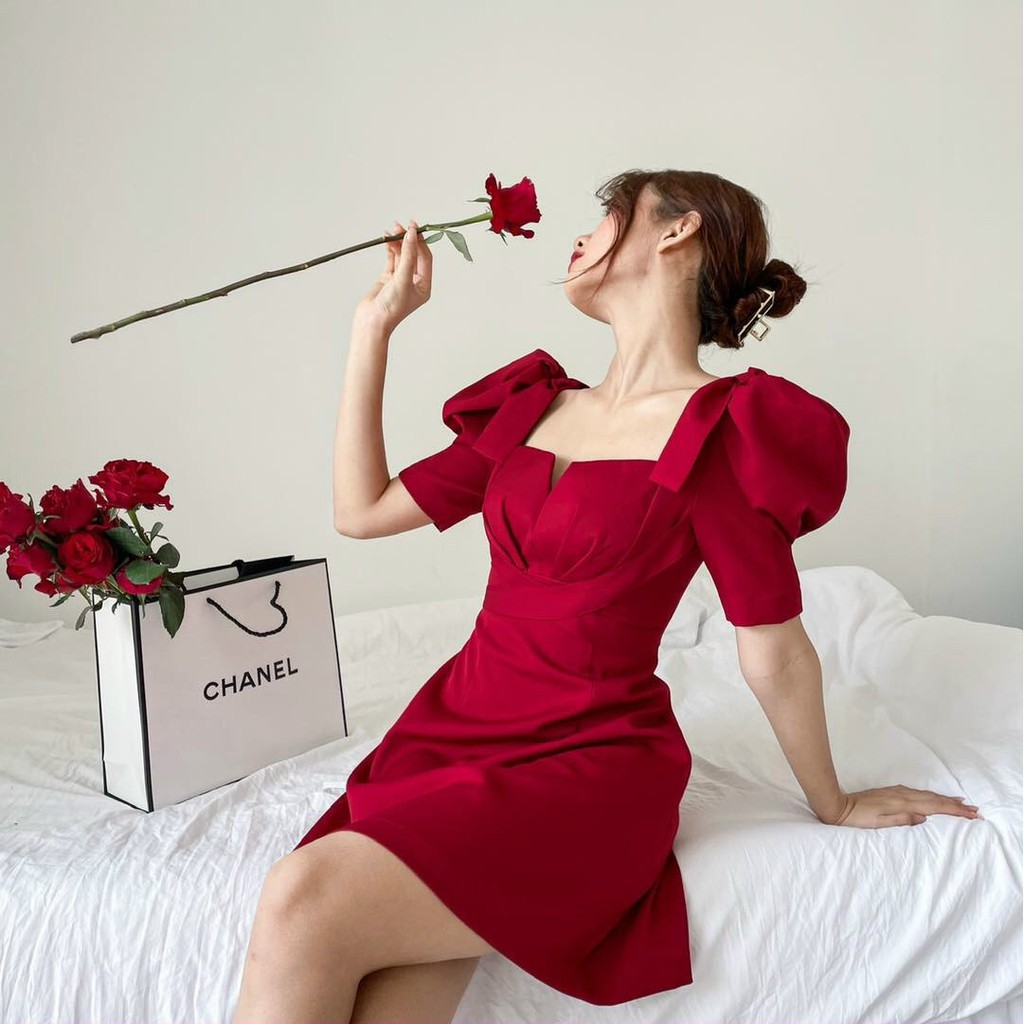 Đầm Cổ Vuông ⚡️FREESHIP⚡️ Dáng Xòe Dây Đan Chéo Ngực | BigBuy360 - bigbuy360.vn