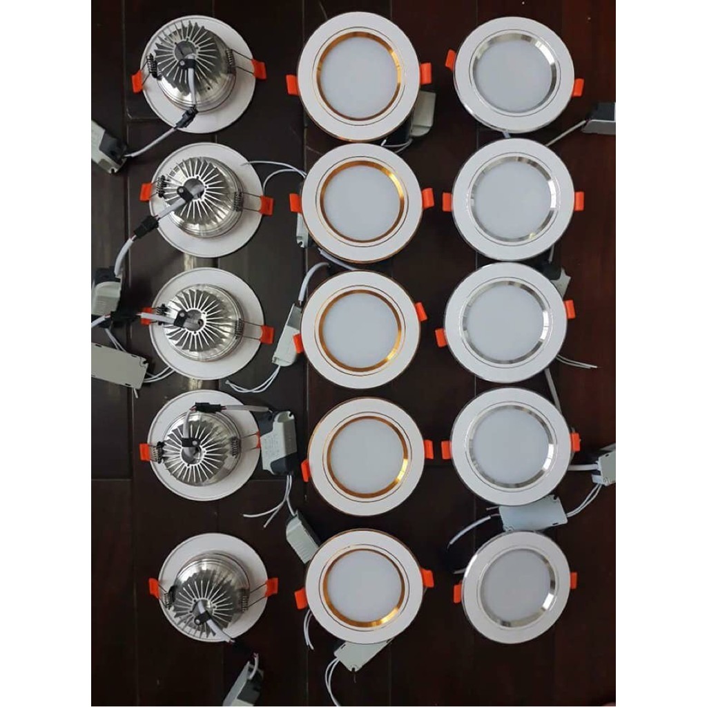 Đèn âm trần 7W