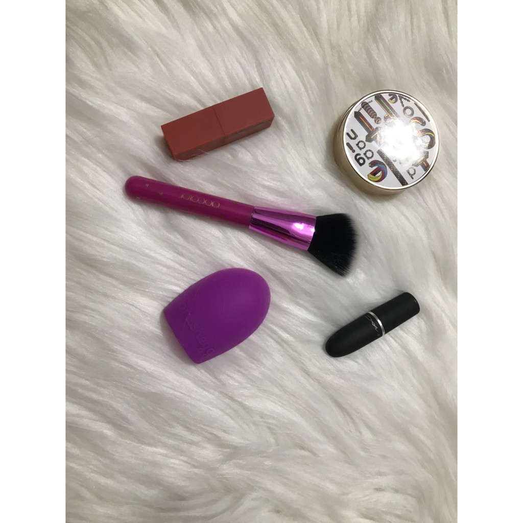 Cọ Trang Điểm Tạo Khối Docolor (Hoạ Tiết Ngôi Sao)