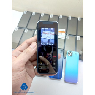 Điện thoại mini H666 kiểu dáng lạ mắt