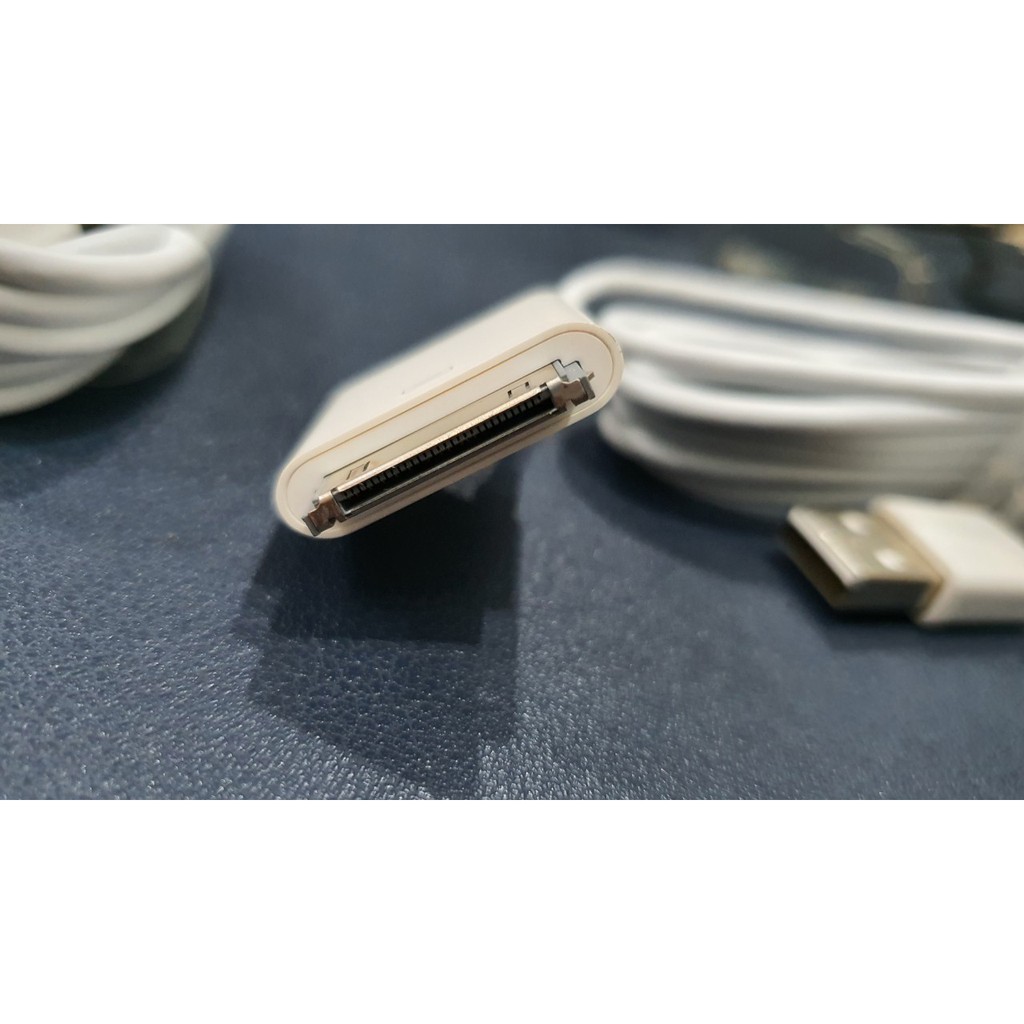 Cable cáp USB apple 30 chân  cho ipod, iphone 4s -  hàng zin mới.