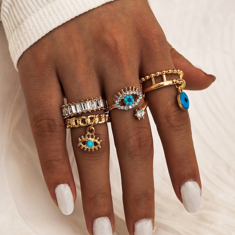 Set 4 Nhẫn Đeo Tay Kim Loại Đính Đá Màu Vàng Phong Cách Vintage Thời Trang