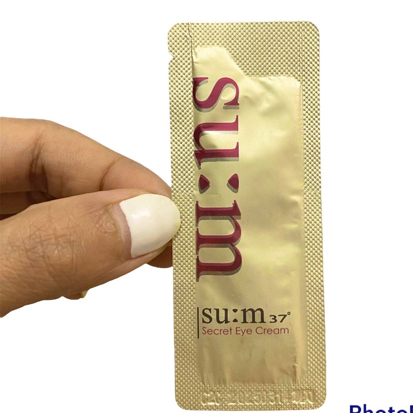 Gói sample kem MẮT tinh chất nước thần Sum 37 với khả năng chống lão hóa, giảm nhăn, giảm thaam Su:m37 Secret Eye Cream