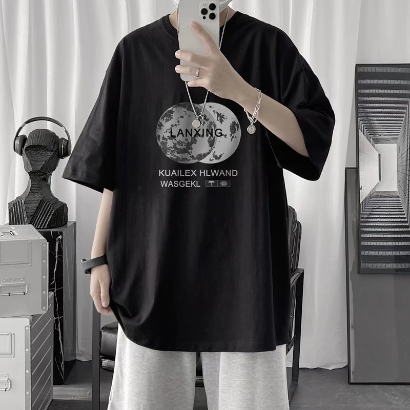 Áo Thun Tay Ngắn Cổ Thuyền Dáng Rộng In Chữ Thoải Mái Thời Trang Mùa Hè Phong Cách Nhật Bản Cho Nam Giới Size M-8XL