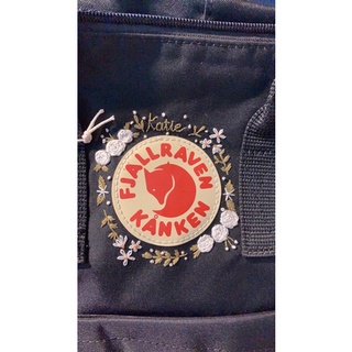 Balo Kanken Classic thêu hoa
