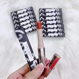 Son cam đất fenty