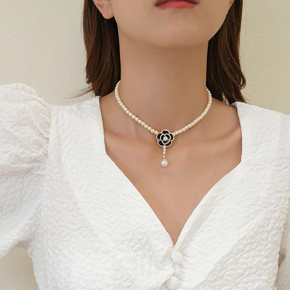 Vòng cổ Mặt Hoa Trà Thời Trang Cho Nữ