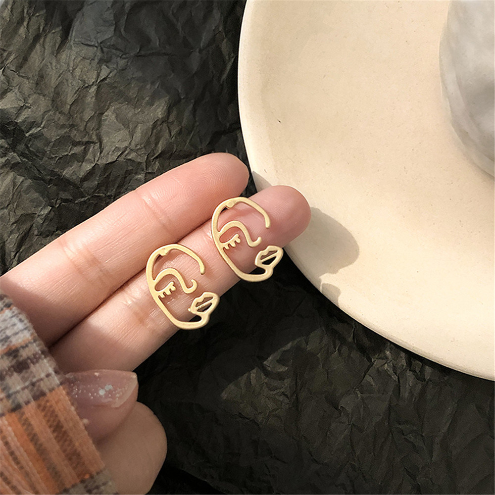 Khuyên Tai Hình Khuôn Mặt Trừu Tượng Độc Đáo