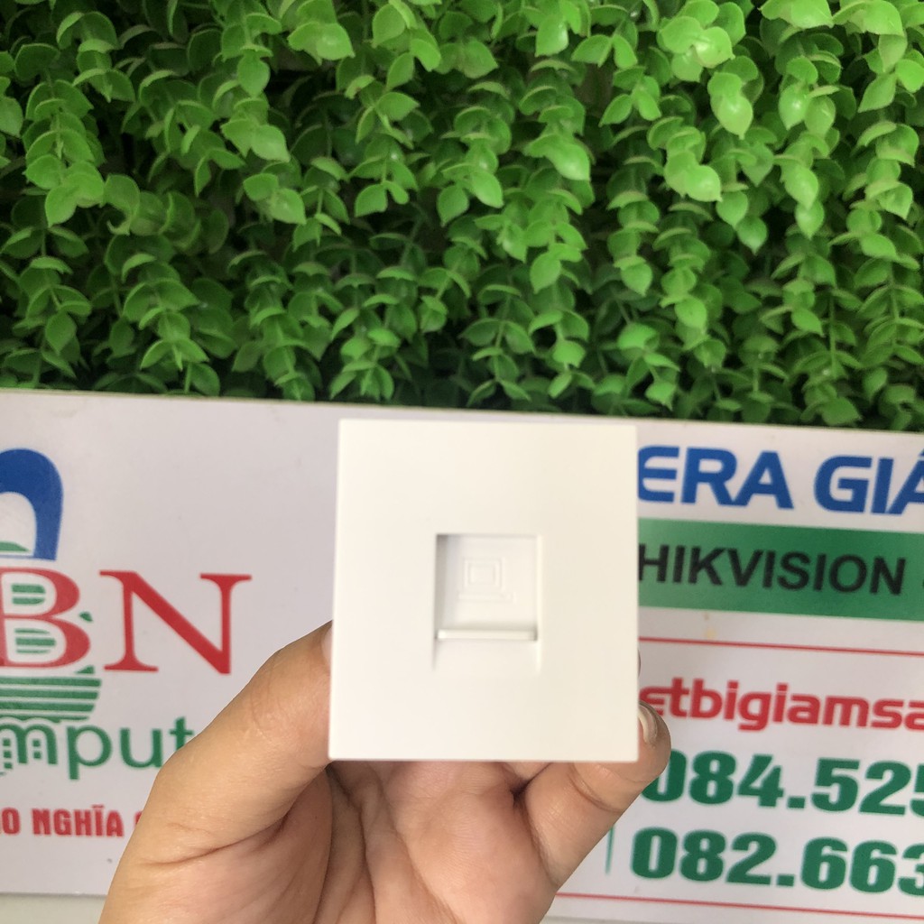 Thiết Bị Cắm Thoại RJ11 CHNOK Âm Tường